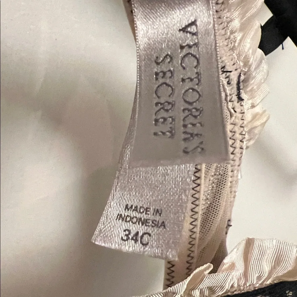 Victoria's Secret French Maid Lingerie Apron in pastel pink and black Valentine - Picture 6 of 6